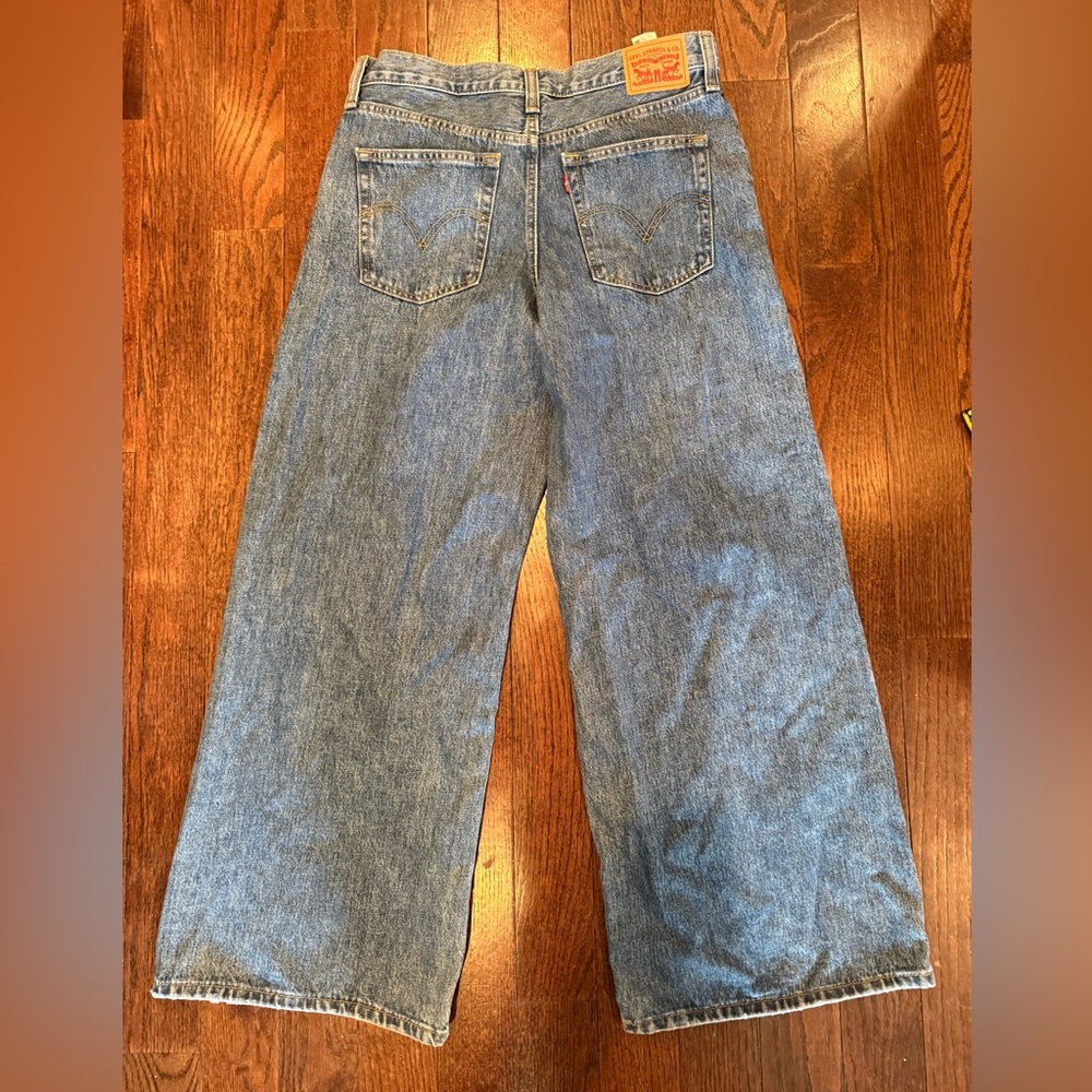 Levi's Women's 94 wide leg jeans 30 - Picture 3 of 7